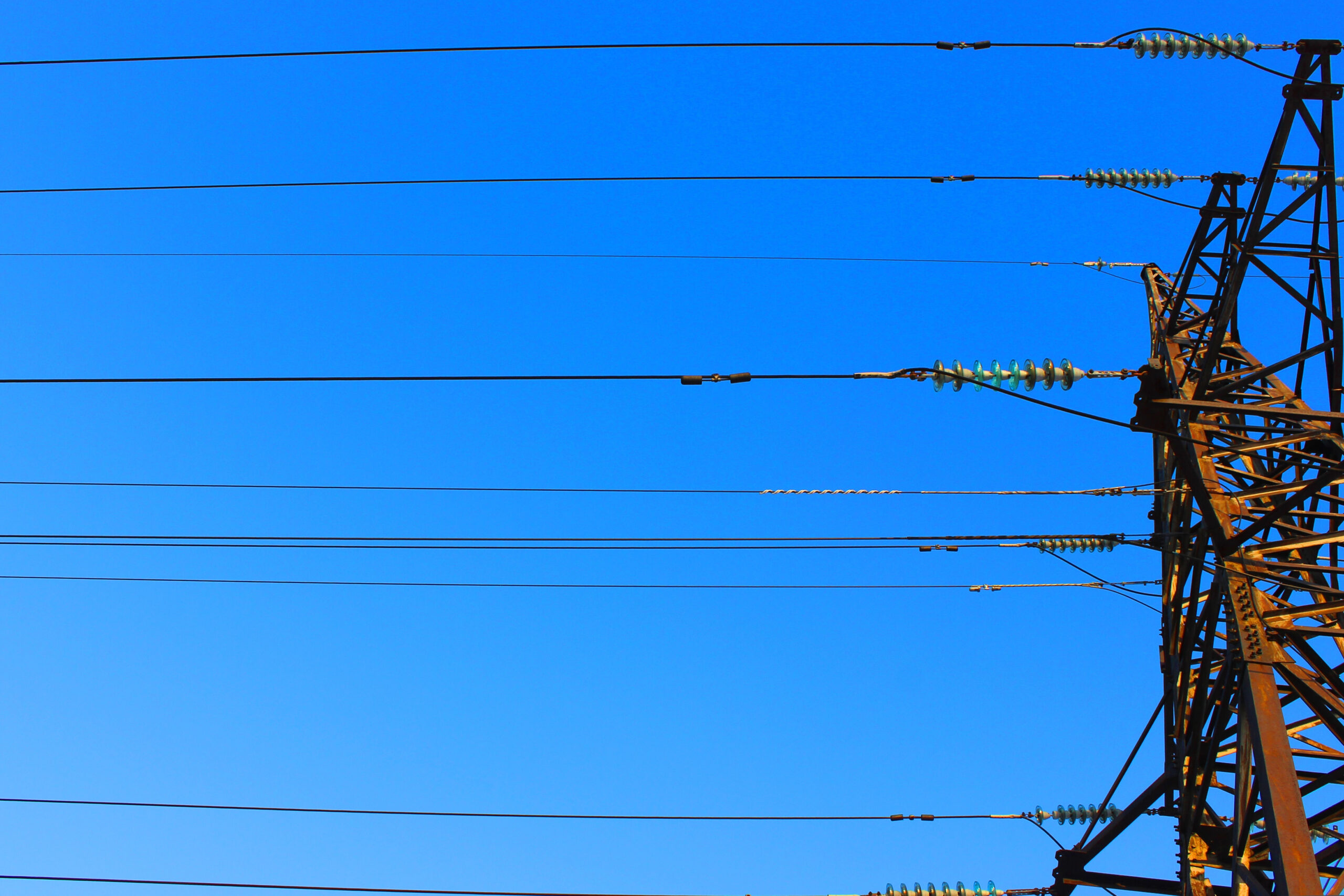 UK energy contract claims uncover overcharging and hidden fees